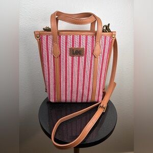 Lee Women’s Tall Red Stripe Logo Handbag